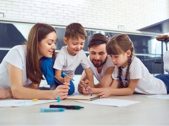 Programación, ejecución y difusión de proyectos educativos en el tiempo libre