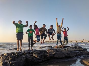 Coordinación y dinamización del equipo de monitores de tiempo libre