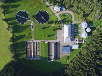 Mantenimiento y conservación de infraestructuras, edificios y equipos de plantas de tratamiento de aguas de aguas y plantas depuradoras