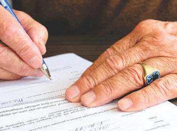 Presentación y seguimiento de ofertas a procesos de licitación internacional