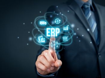 Transporte de componentes entre entornos de desarrollo, prueba y explotación en almacén de datos en sistemas ERP-CRM