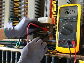 Diagnóstico de averías y mantenimiento de las instalaciones eléctricas de edificios y con fines especiales