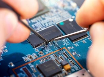 Técnicas de montaje y ensamblado de equipos eléctricos y electrónicos