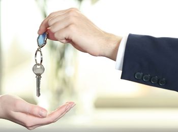 Productos y servicios financieros en operaciones inmobiliarias