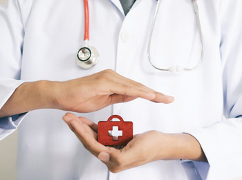 Aplicación de técnicas de seguridad y primeros auxilios a las personas dependientes en el domicilio