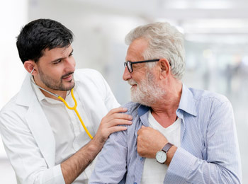 Participación en la atención psicosocial de las personas dependientes en la institución sociosanitaria