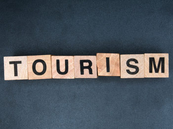 El Turismo y la Estructura del Mercado Turístico