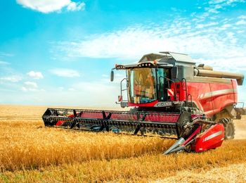 Control de los elementos de ejecución del trabajo con maquinaria agrícola