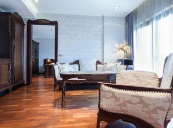 Mobiliario y decoración en empresas de actividades de alojamientos