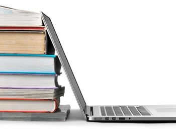 Evaluación y seguimiento del proceso formativo conforme a la formación presencial y en línea