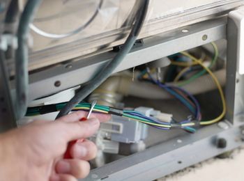 Riesgos generales y su prevención en el mantenimiento de electrodomésticos