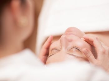 Control de calidad de los procesos de higiene e hidratación en servicios para la imagen personal