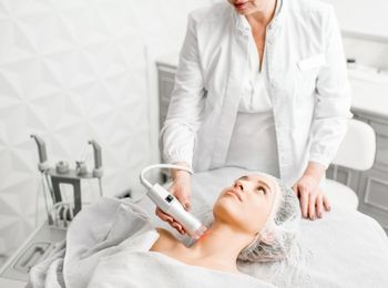 Aparatología empleada en el diagnóstico estético facial y corporal