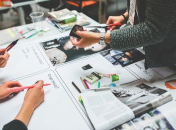 Elaboración de materiales de marketing y comunicación sencillos