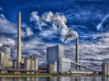 Aplicación de las medidas de prevención y protección en las actividades de toma de muestra y medida de los contaminantes atmosféricos